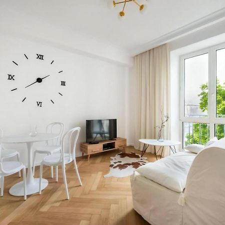 Plac Konstytucji 2 By Nyx Apart Warschau Exterior foto